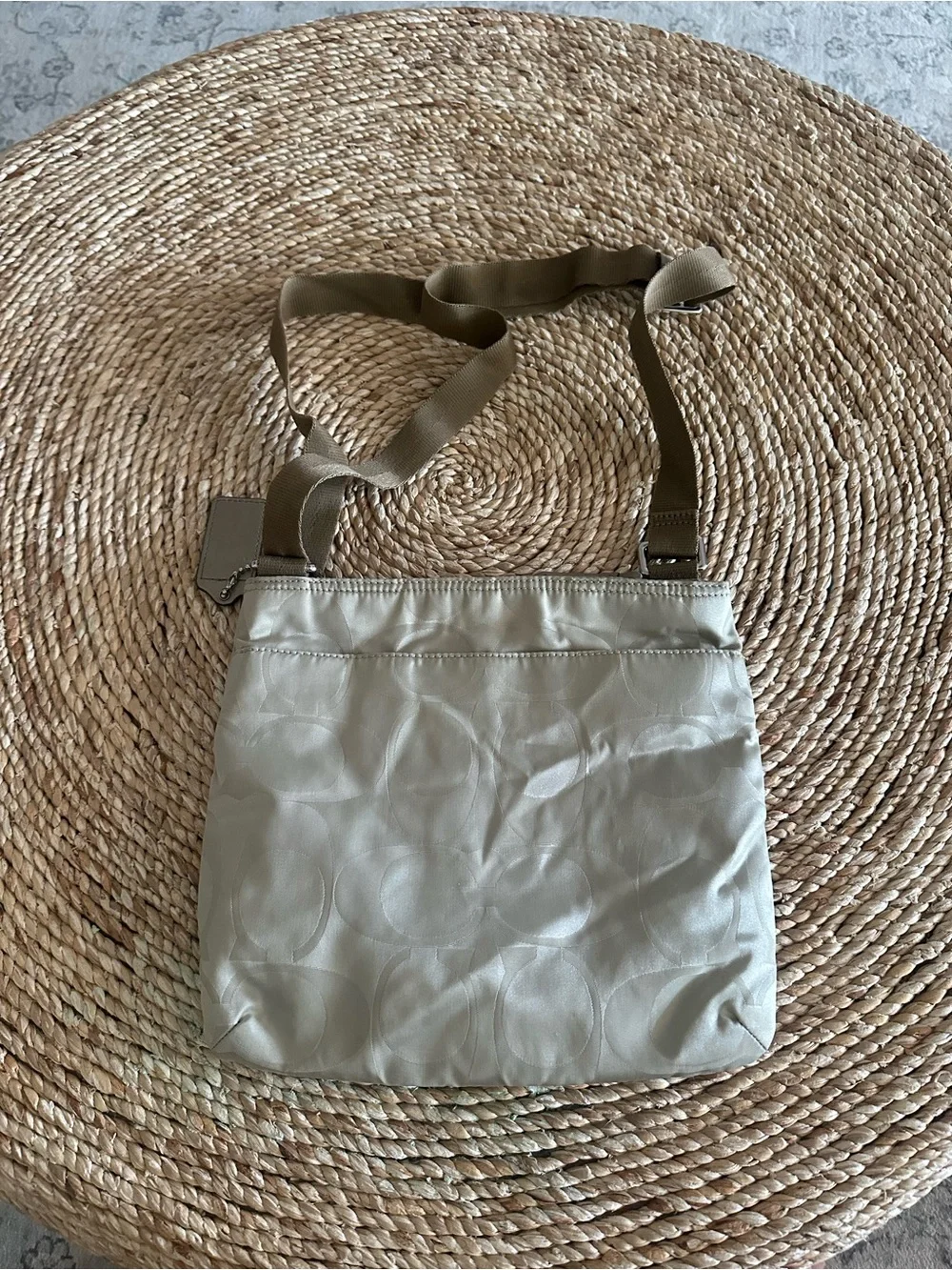 COACH F77408 Getaway Nylon File Crossbody Shoulder Bag Purse Taupe